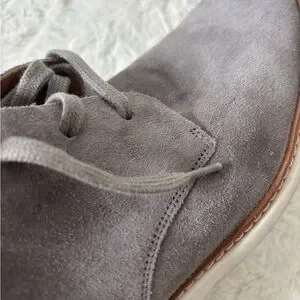 Allen Edmonds | Shoes | Allen Edmonds Gray Suede Chukka  display picture 3